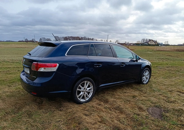 Toyota Avensis cena 23900 przebieg: 301000, rok produkcji 2010 z Węgliniec małe 596